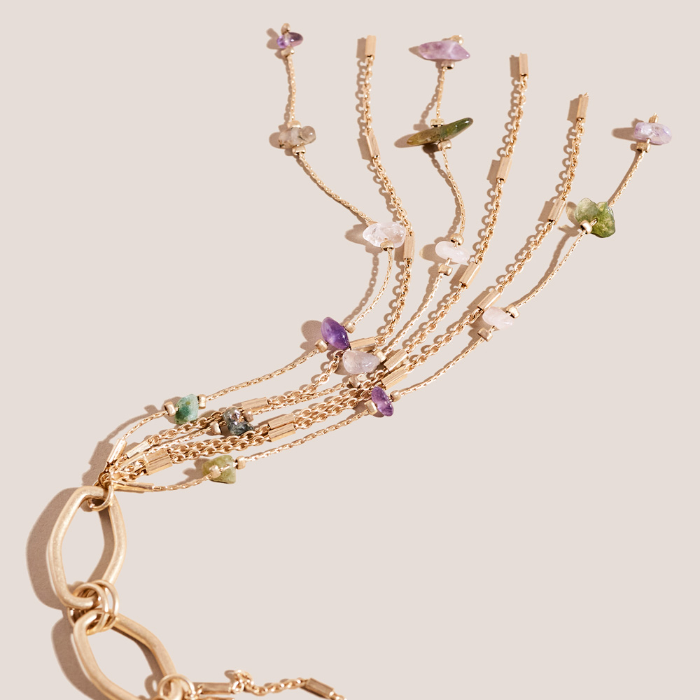 High-resolution jewelry image with enhanced shine, clarity, and background cleanup.
